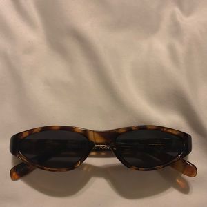 Vintage mini cat eye sunglasses